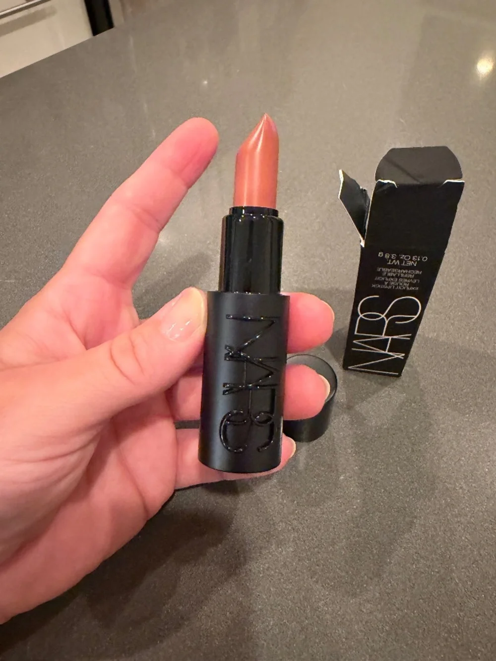NWT NARS Explicit Lipstick in Bare it All (820)